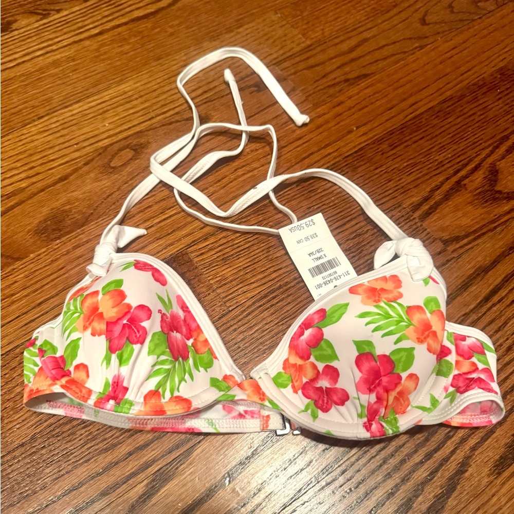 Hollister Pink and Green Push-Up Bra